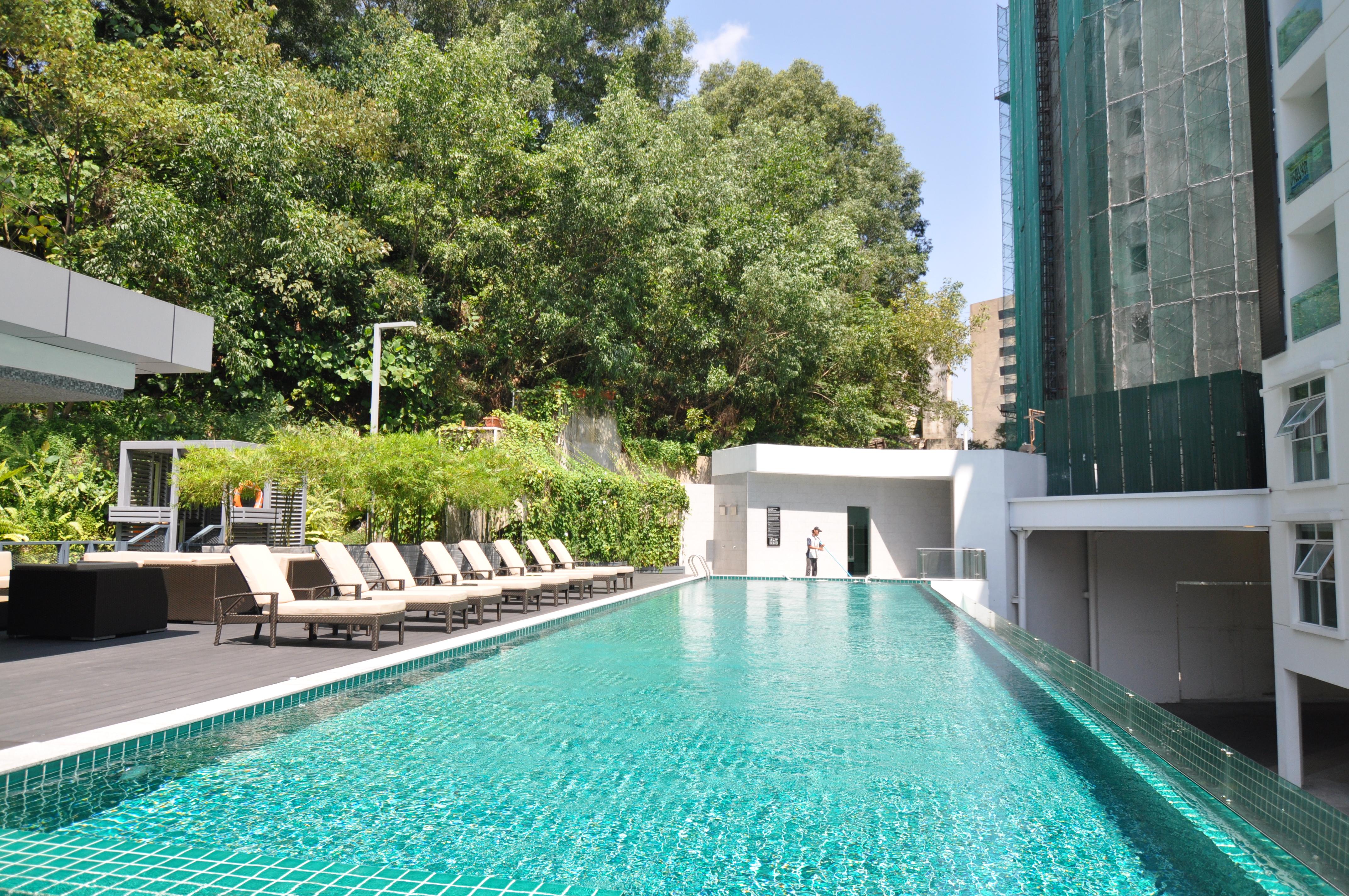 Damas & Residences