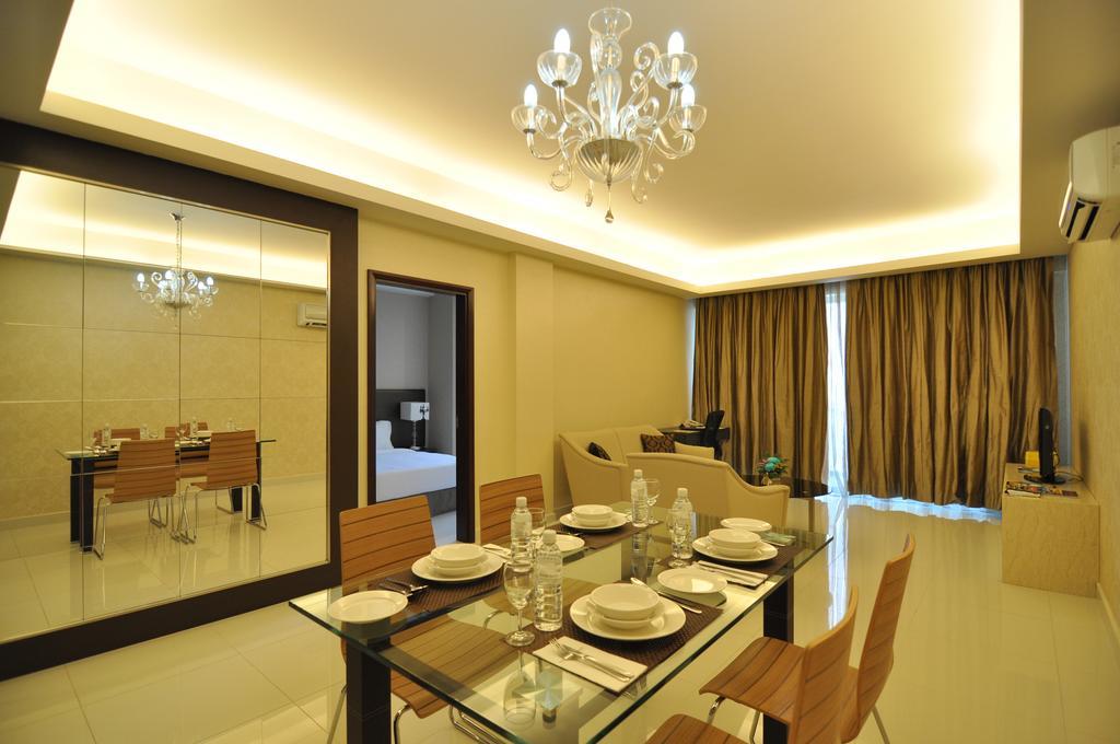Damas & Residences